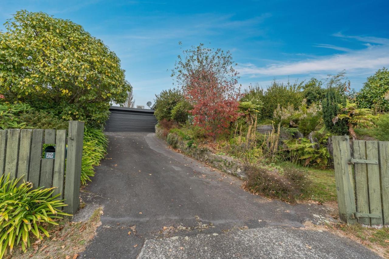 Villa Henry'S Bach à Lac Lac Taupo Extérieur photo