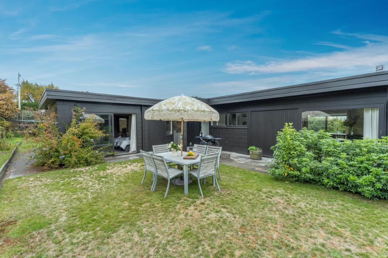 Villa Henry'S Bach à Lac Lac Taupo Extérieur photo